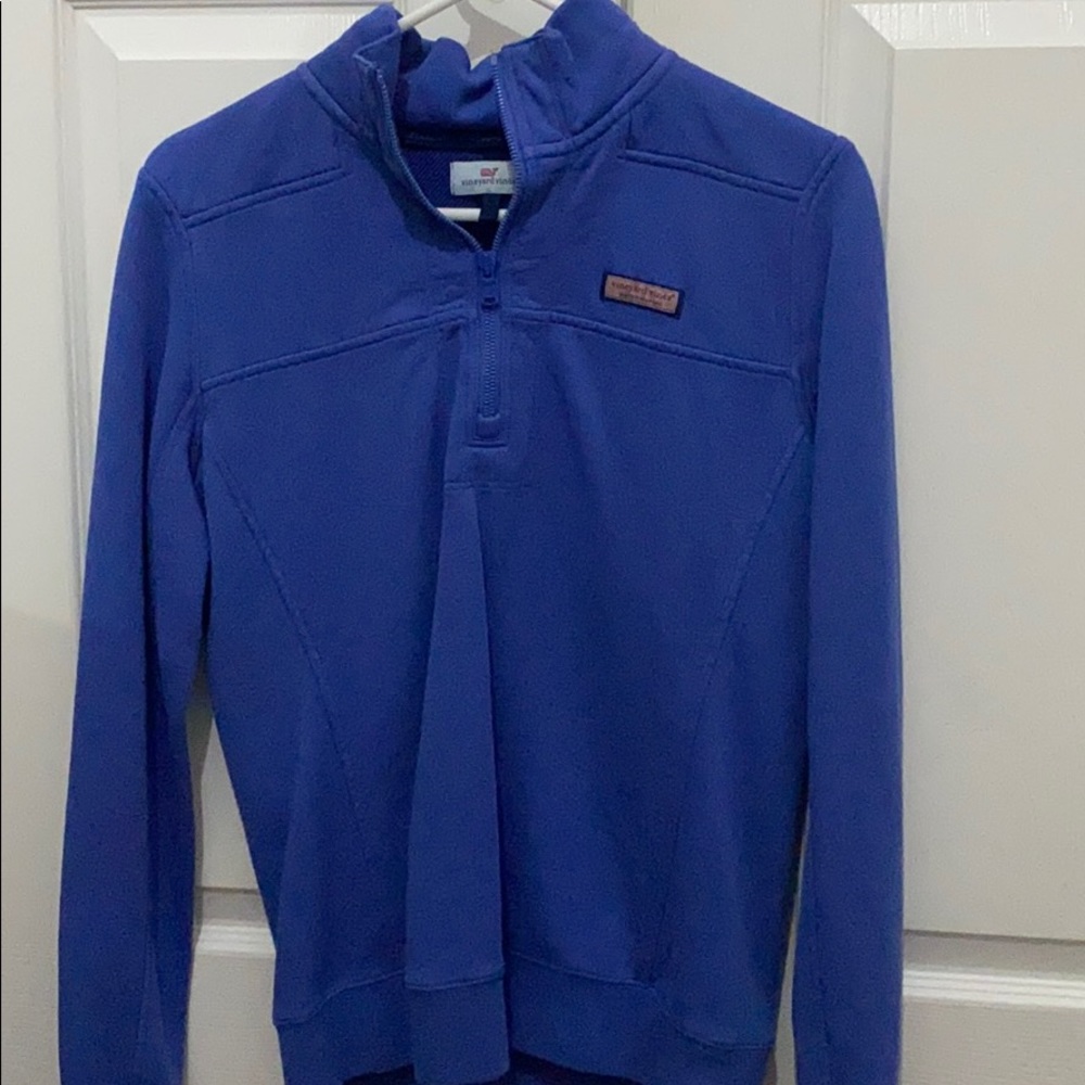 blue vineyard vines sweater